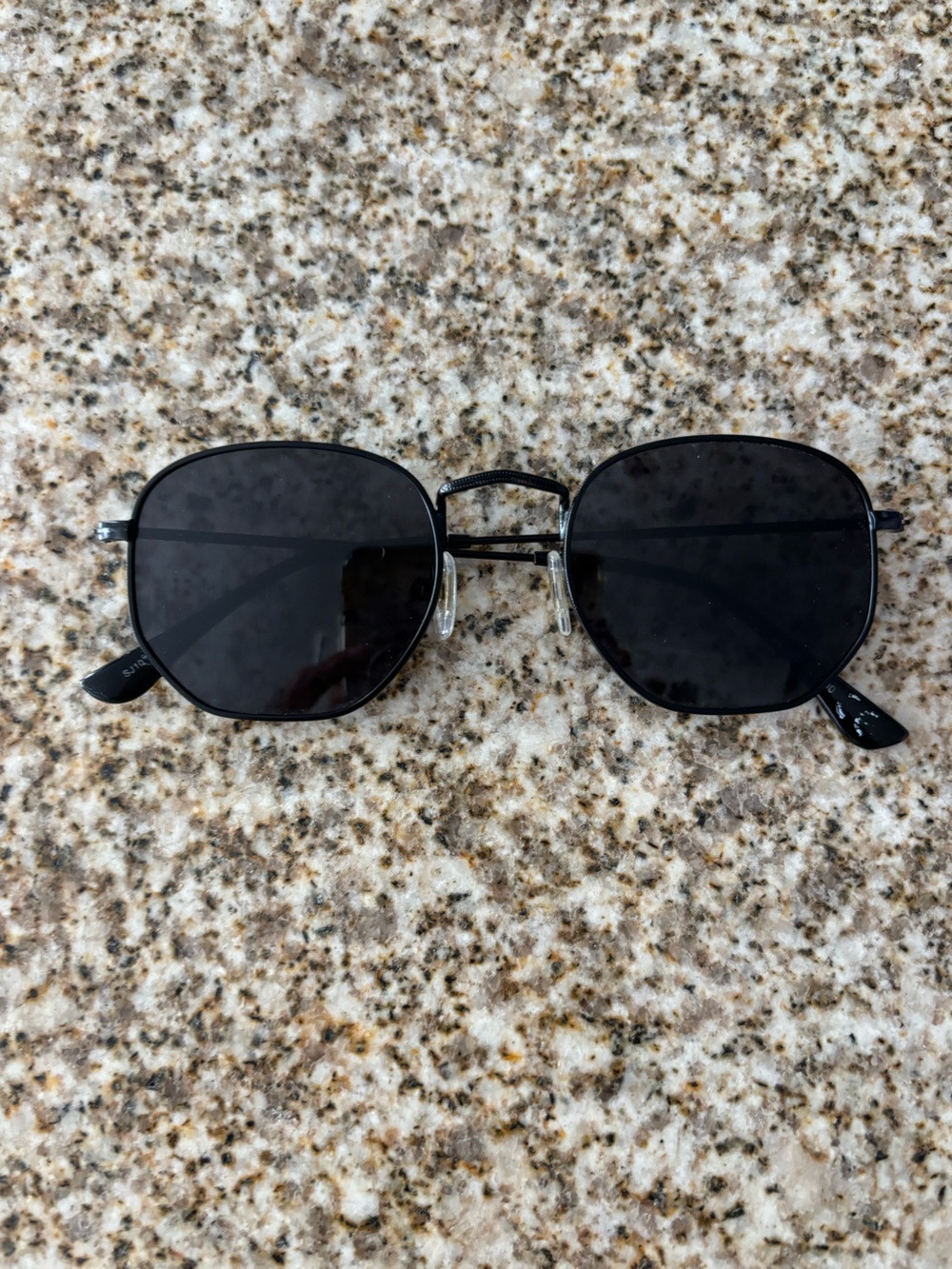 Classic Black Metal-Frame Sunglasses